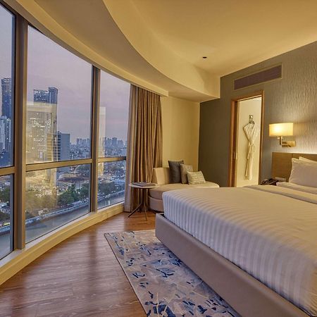Novotel Suites Manila At Acqua Mandaluyong Exteriör bild