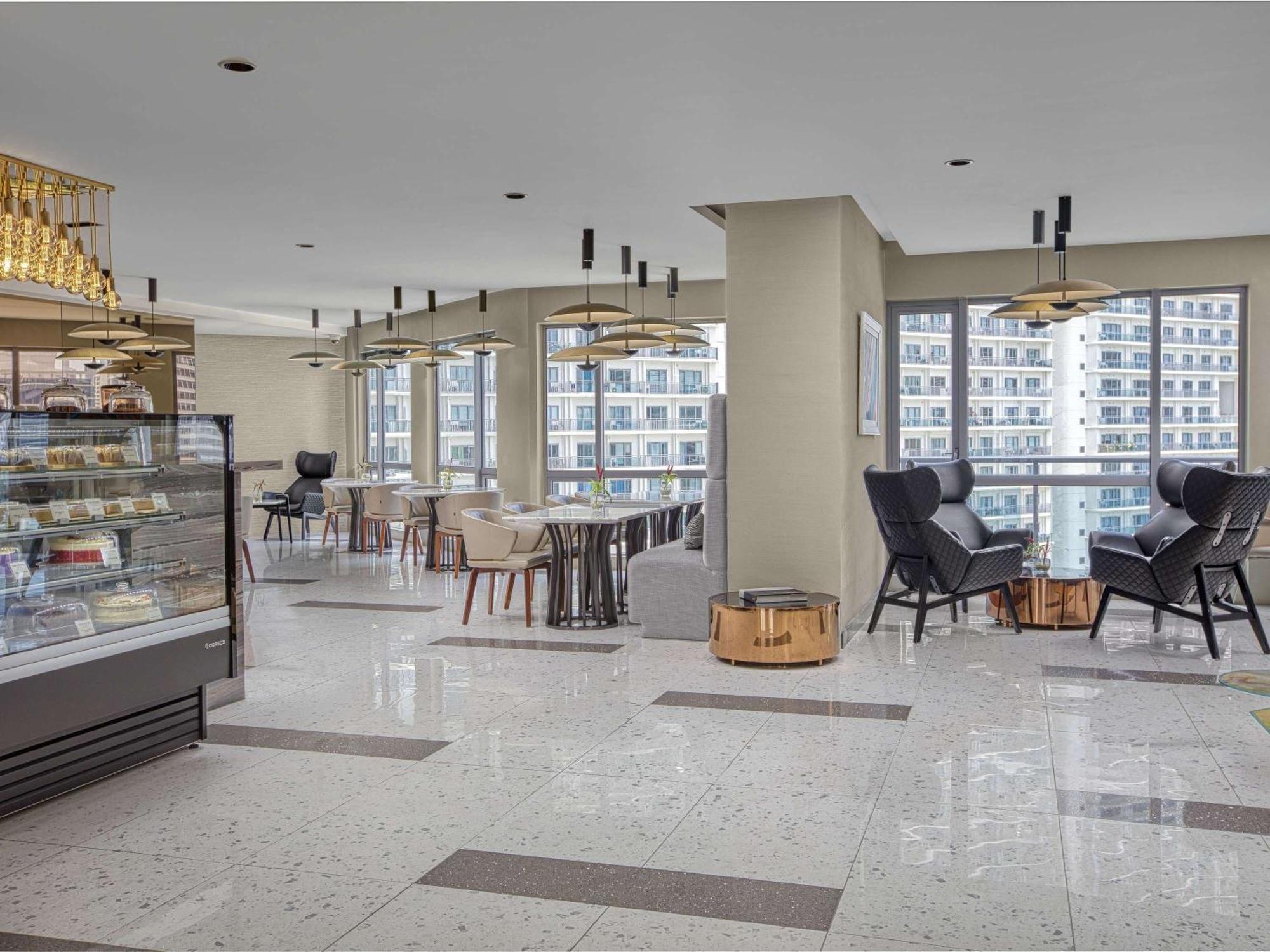 Novotel Suites Manila At Acqua Mandaluyong Exteriör bild