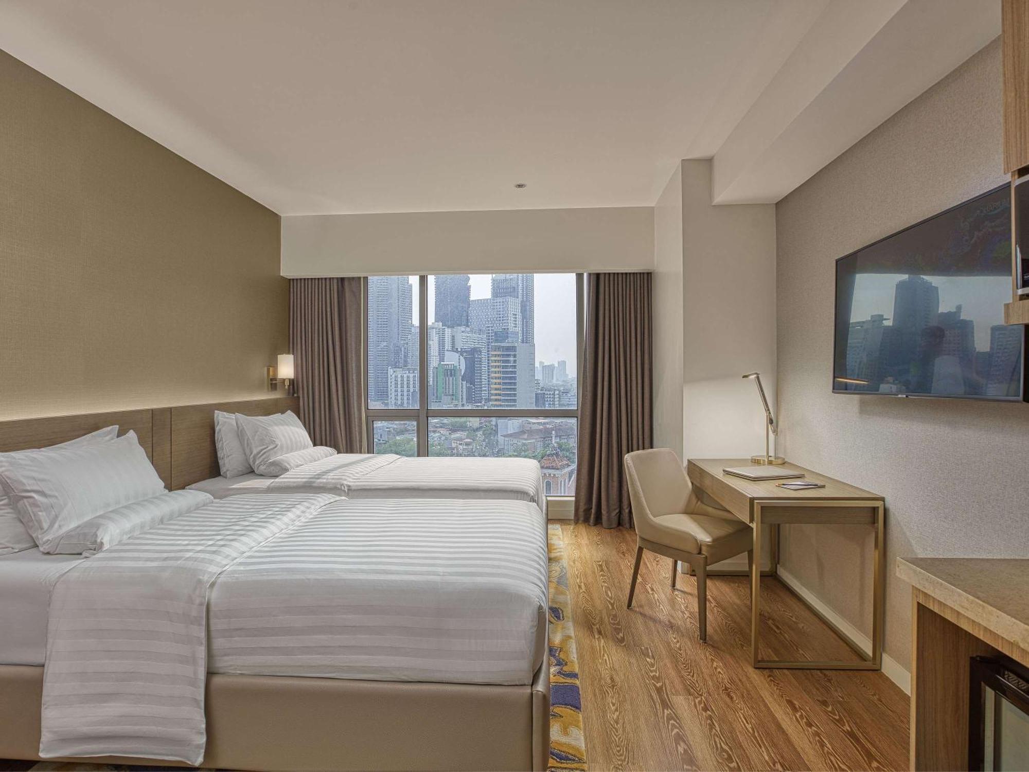 Novotel Suites Manila At Acqua Mandaluyong Exteriör bild