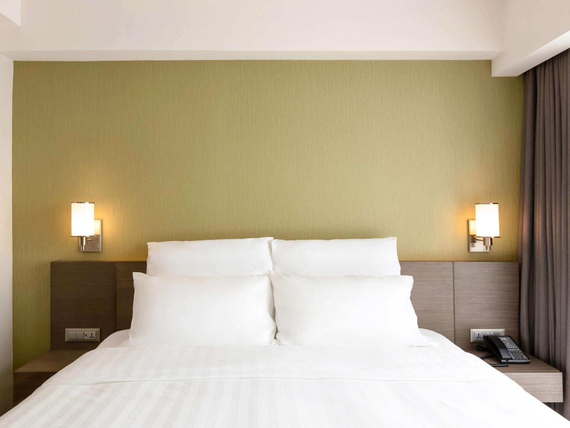 Novotel Suites Manila At Acqua Mandaluyong Exteriör bild