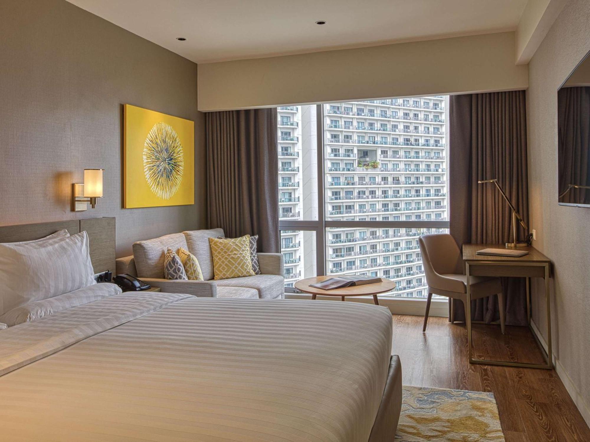 Novotel Suites Manila At Acqua Mandaluyong Exteriör bild