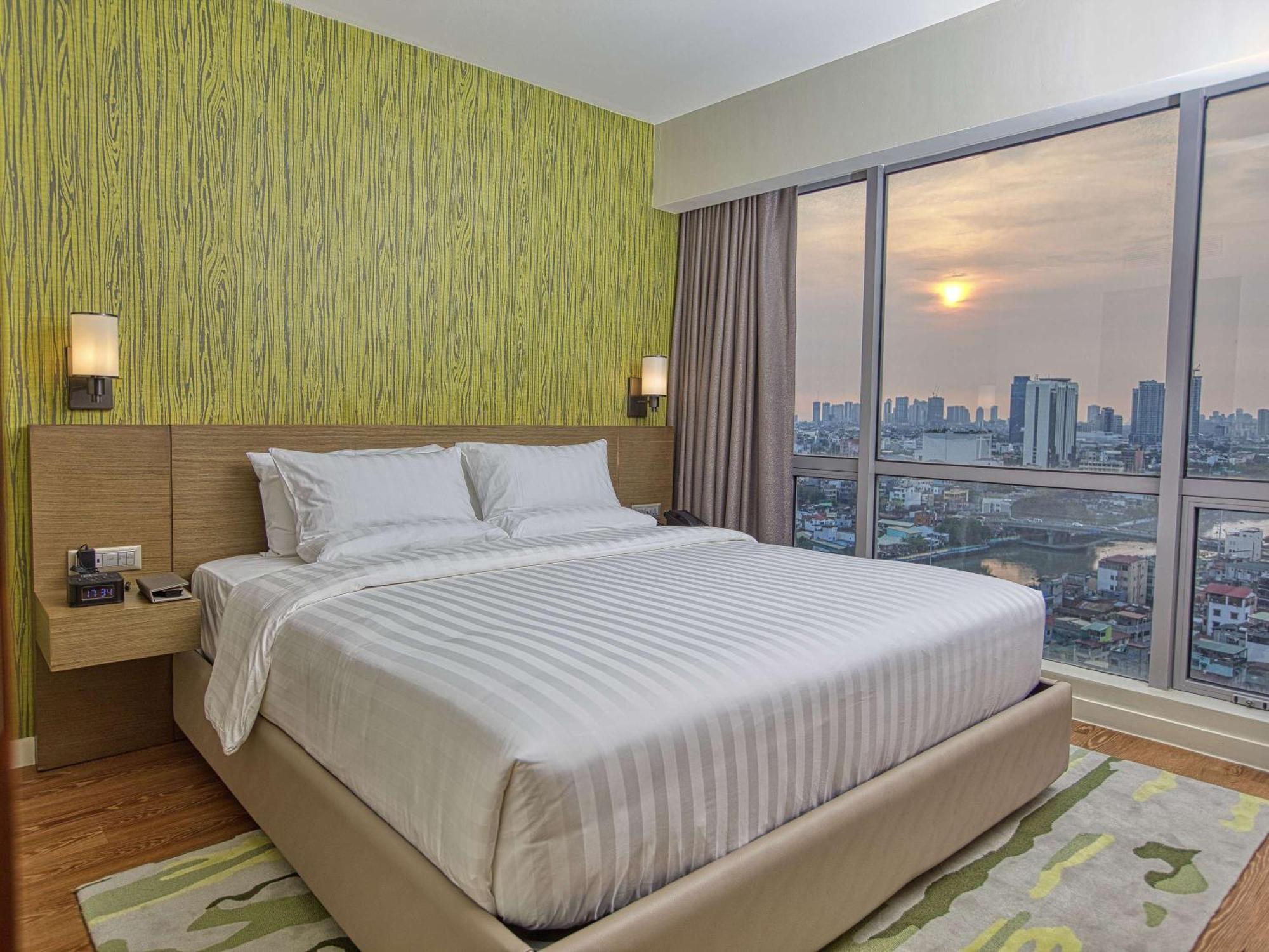 Novotel Suites Manila At Acqua Mandaluyong Exteriör bild